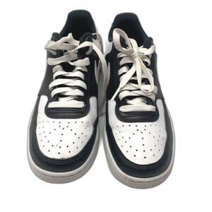 Nike Court Vision Low Sneakers - Size 8,5 - EUC